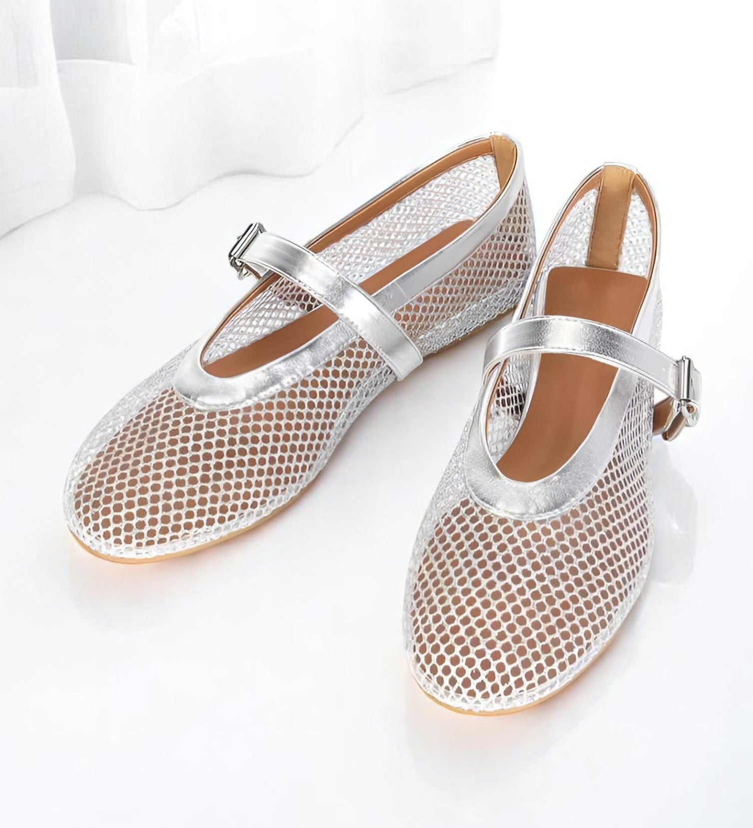 Luna – Mesh Flats com Estilo Moderno e Declarativo