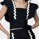 Fabiana Blouse com Folhos e Costuras Contrastantes