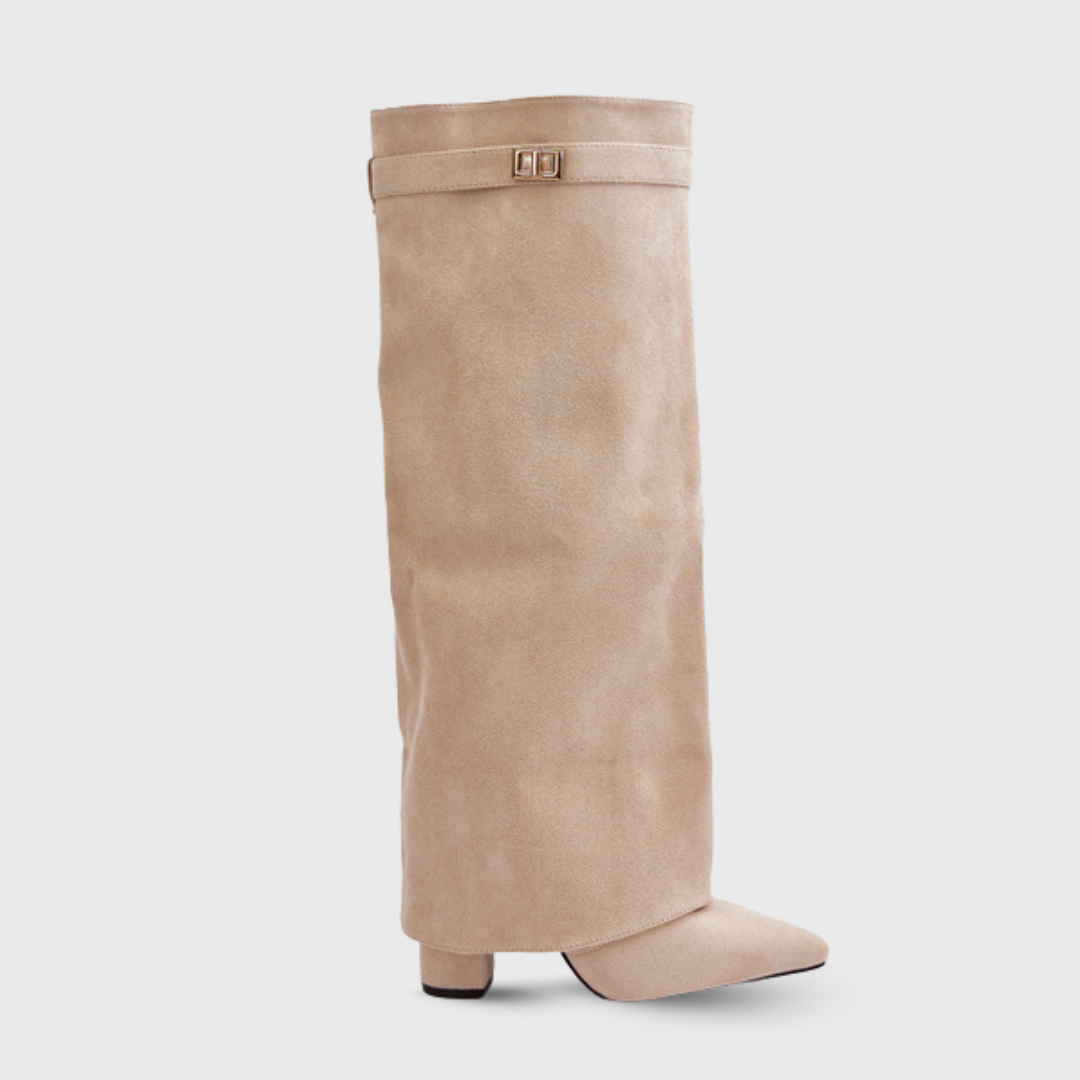 Botas de cano alto com design elegante