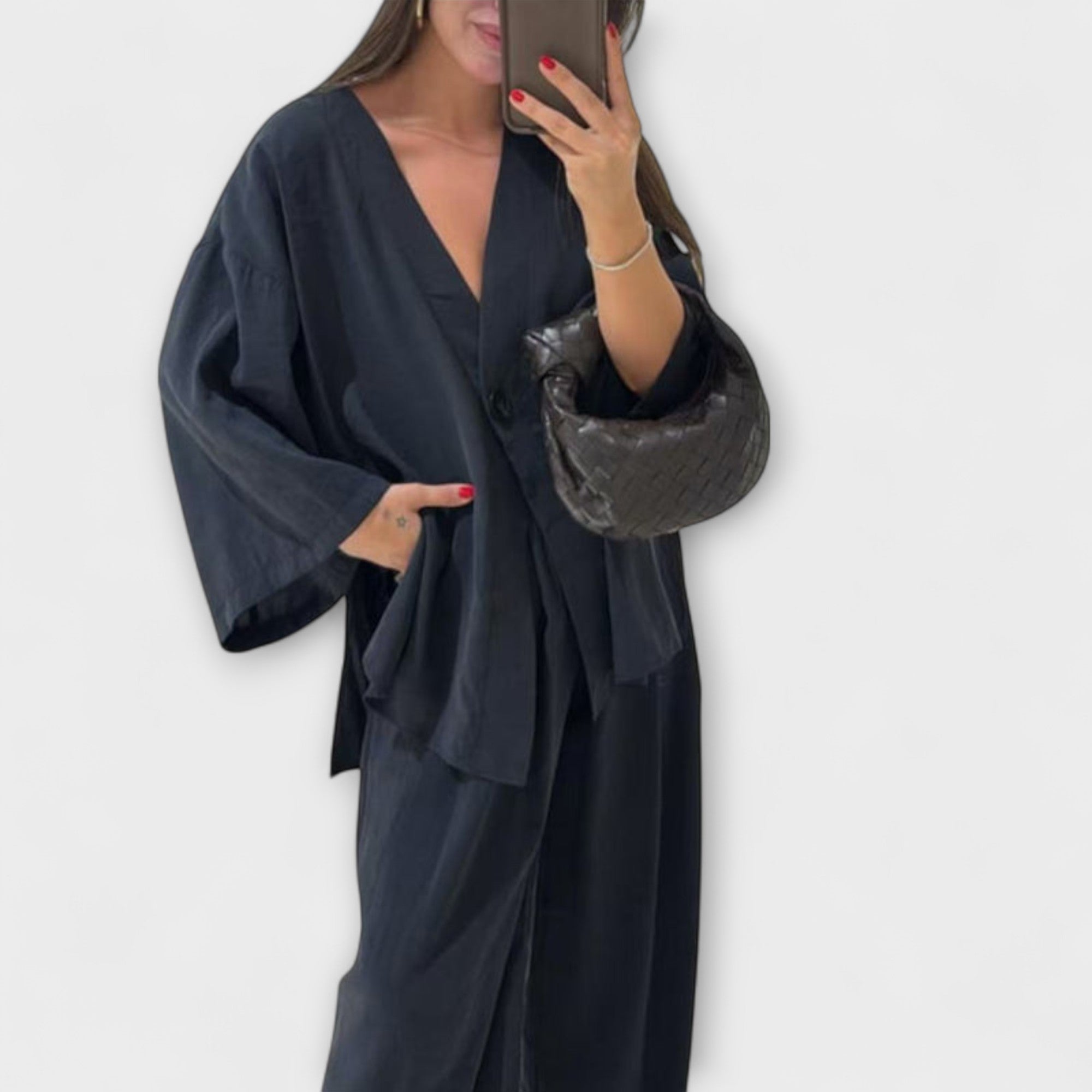 Jacqueline - Casual top com decote em V e calças twin