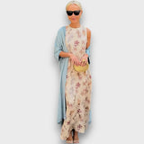 Vestido Comprido com Padrão Floral e Casaco Leve