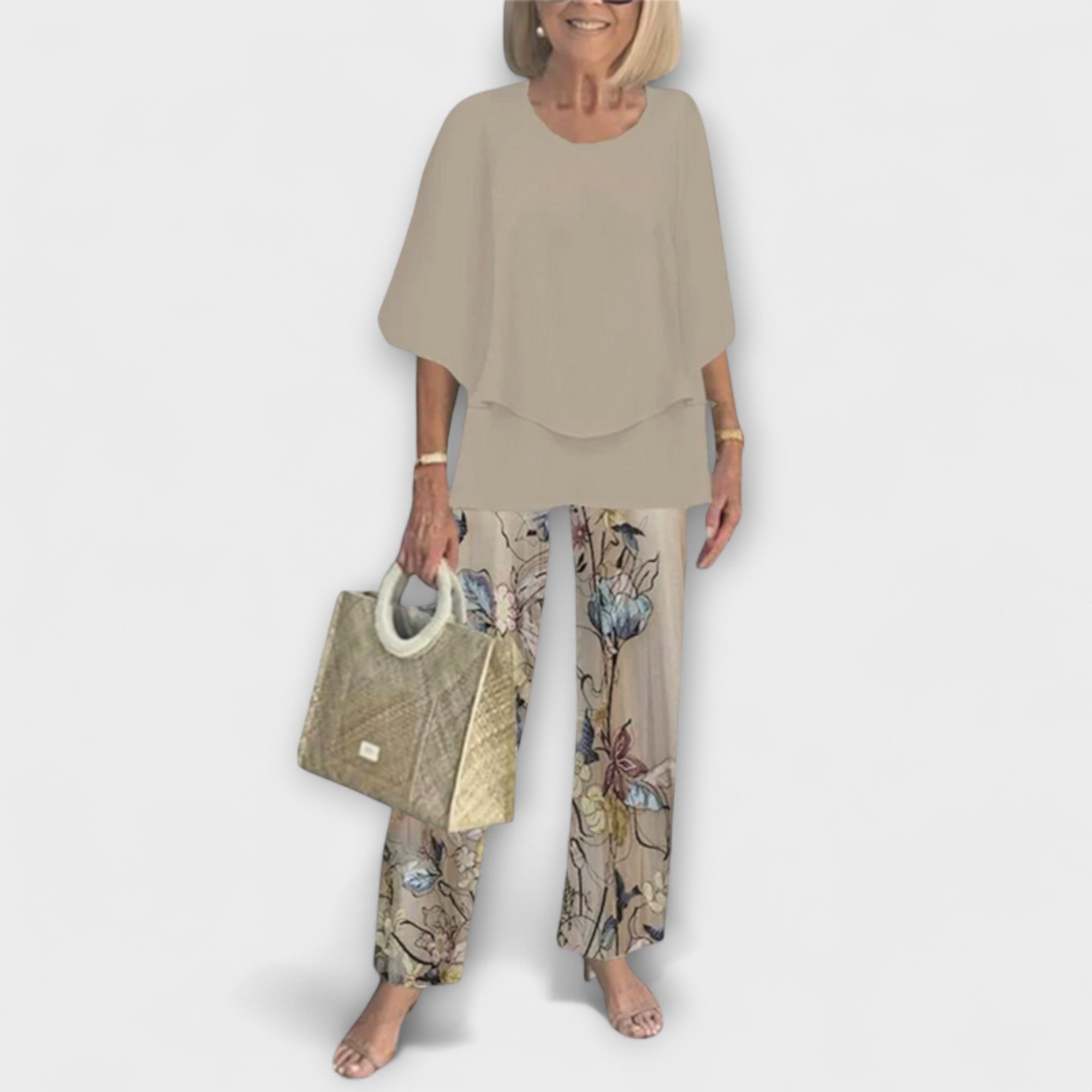 Conjunto Moderno com Blusa e Calças Confortáveis
