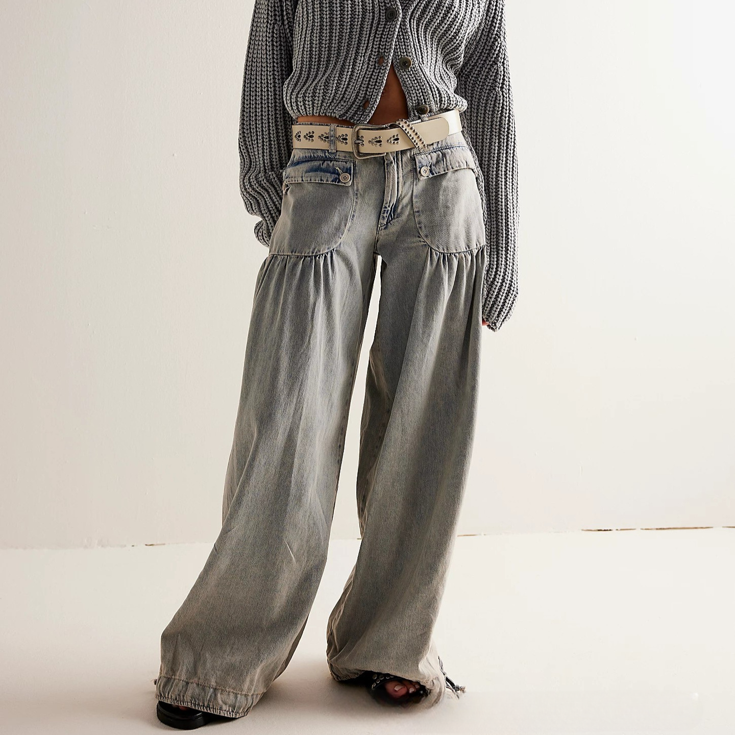 Poppy - Jeans com corte direito elegante