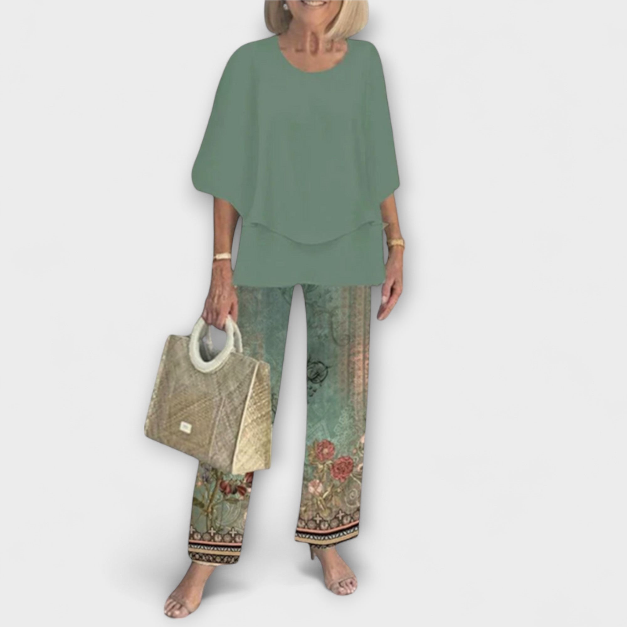 Conjunto Moderno com Blusa e Calças Confortáveis