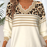 Camisola de malha com decote em V, pormenor em contraste e padrão leopardo
