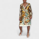 Vestido Solto com Decote em V (Design Retrô)