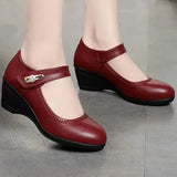 Lydia - sapatos elegantes de salto médio e conforto