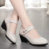 Lydia - sapatos elegantes de salto médio e conforto