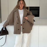 Casaco oversized em cor canela