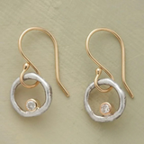 Brincos vintage de zircónio em ouro e prata