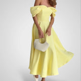 Elegant Off-Shoulder Maxi Dress with Pleated Design