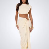 Kaia - Maxi Set with Metallic Details