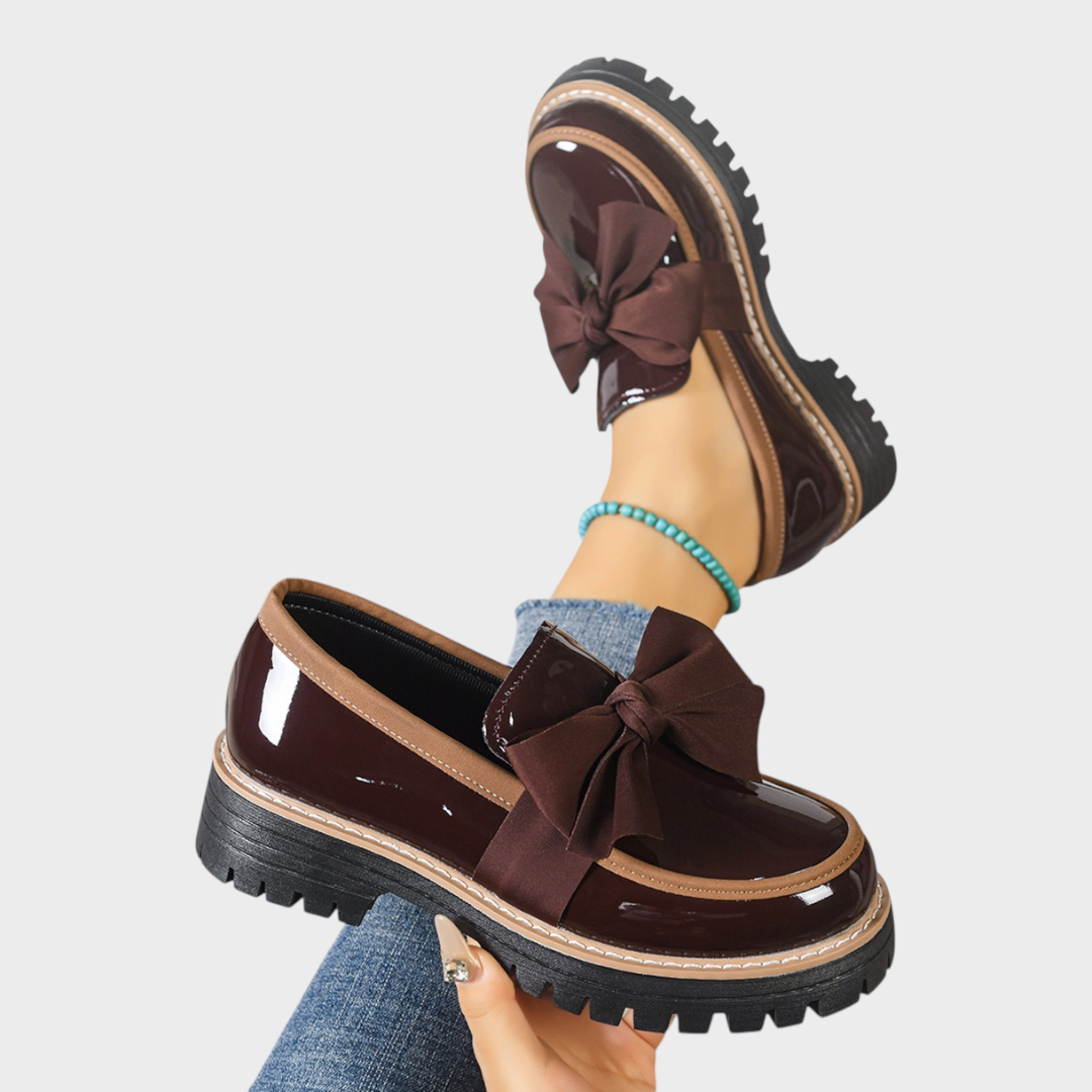 Mónica | Confortáveis loafers slip-on femininos com sola grossa antiderrapante