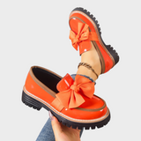 Mónica | Confortáveis loafers slip-on femininos com sola grossa antiderrapante