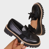 Mónica | Confortáveis loafers slip-on femininos com sola grossa antiderrapante