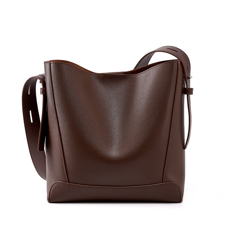 Dorothea | Diagonal shoulder bag & oversized shoulder bag