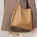 Dorothea | Diagonal shoulder bag & oversized shoulder bag