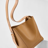 Dorothea | Diagonal shoulder bag & oversized shoulder bag