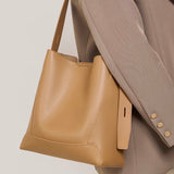 Dorothea | Diagonal shoulder bag & oversized shoulder bag