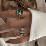 Anel de Prata com Zircónia Azul