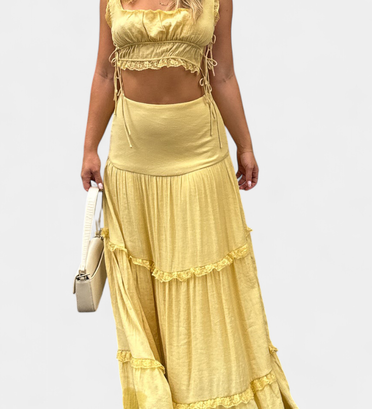 Ilys Romantic Lace Top and Long Voluminous Skirt Set