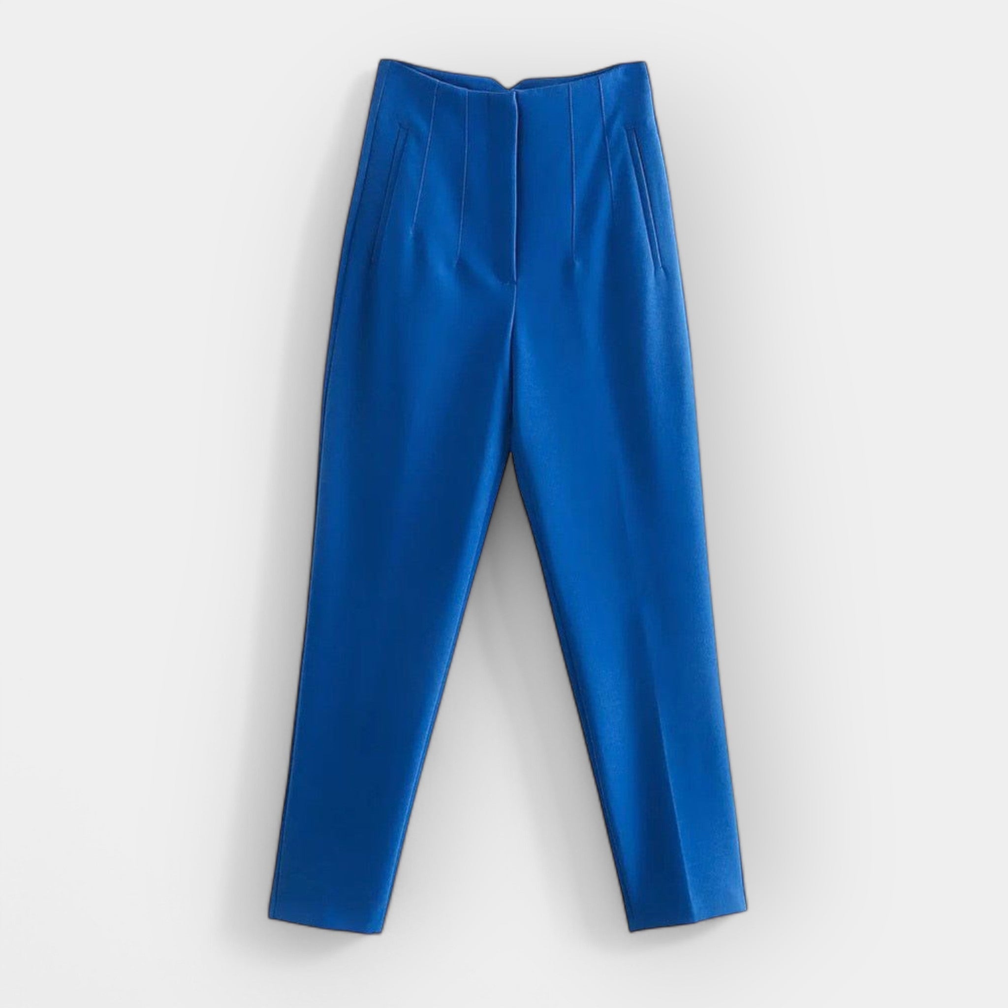 Elegant Trousers for Everyday Wear