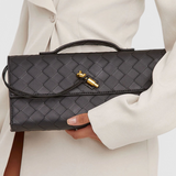 Melanie Clutch με Χρυσή Λεπτομέρεια Κόμπου