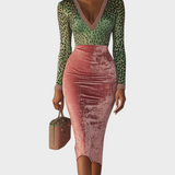 Regitze | Ροζ Βελούδινο Bodycon Φόρεμα Με Patchwork Λουράκια Και Λεοπάρ Μοτίβο