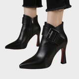 As Botas de Salto Valentina