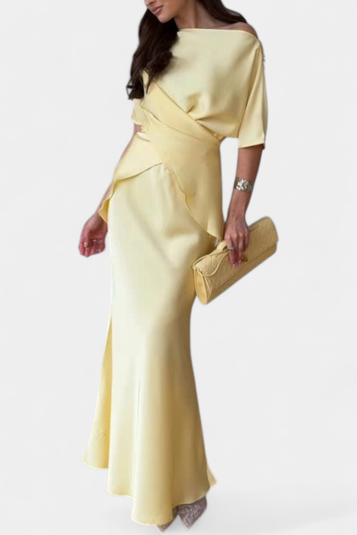 Vileda Σετ με Τοπ με Σταυρωτές Τιράντες και Αέρινη Φούστα