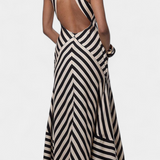 Crispina Vestido Maxi Halter Listrado com Linha Fluida