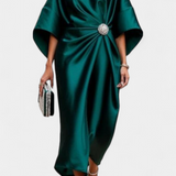 Ubelia Vestido comprido de cetim com acabamento brilhante Luxe