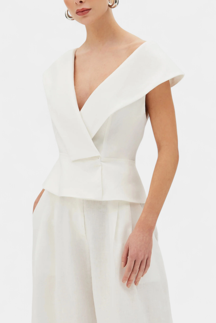 Hayden | Σετ με Ασύμμετρο Τοπ και Παντελόνι Παλάτσο