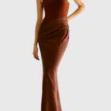 Mafalda Maxi Φόρεμα με Στυλ Tank Top και Λεπτή Σιλουέτα