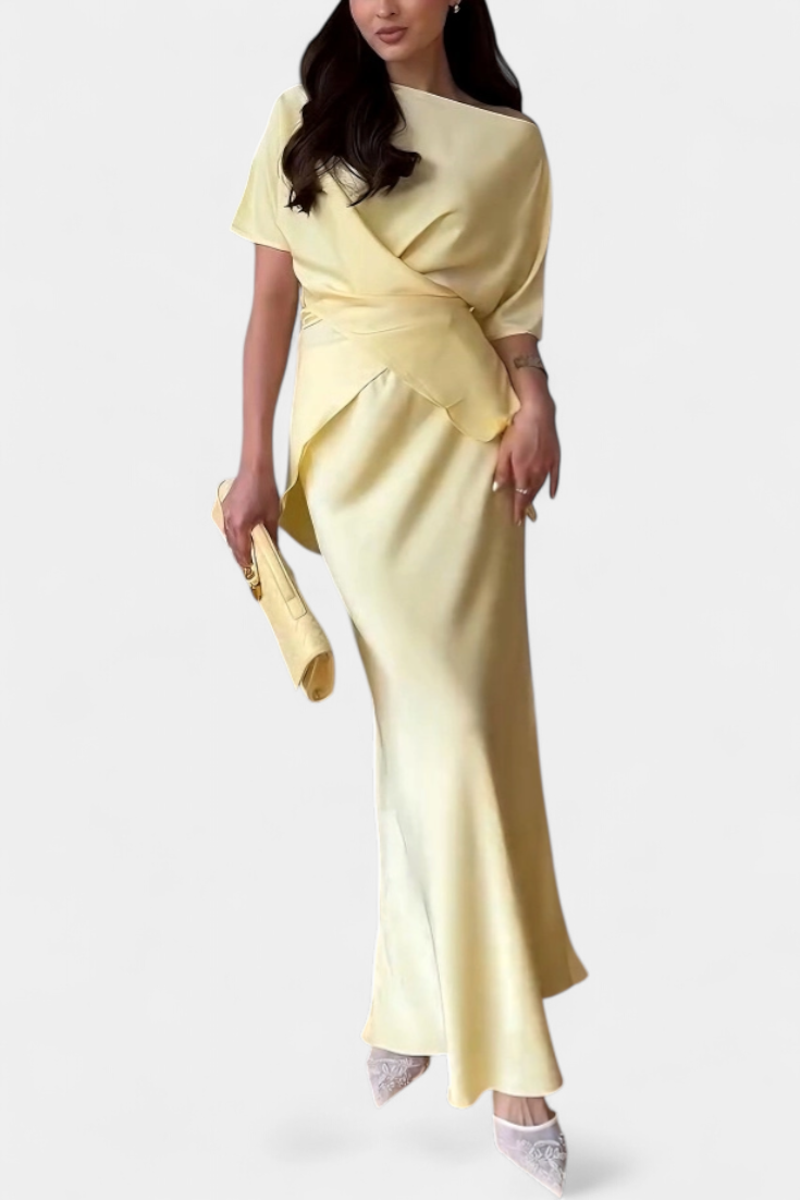 Vileda Σετ με Τοπ με Σταυρωτές Τιράντες και Αέρινη Φούστα