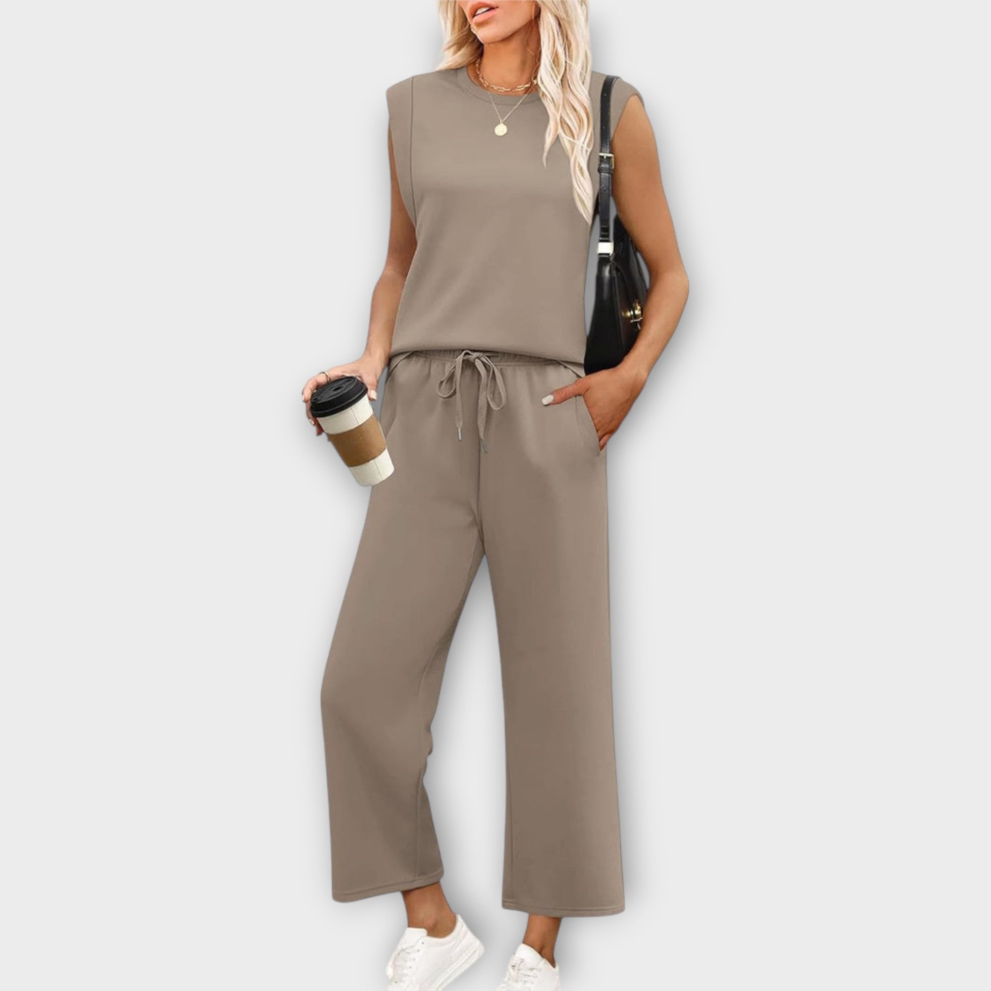 Conjunto Feminino – Macio, Elegante e com Estilo
